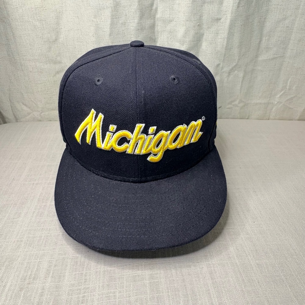 New Era 9FIFTY Michigan Wolverines Snapback Hat Navy Blue Yellow One Size
